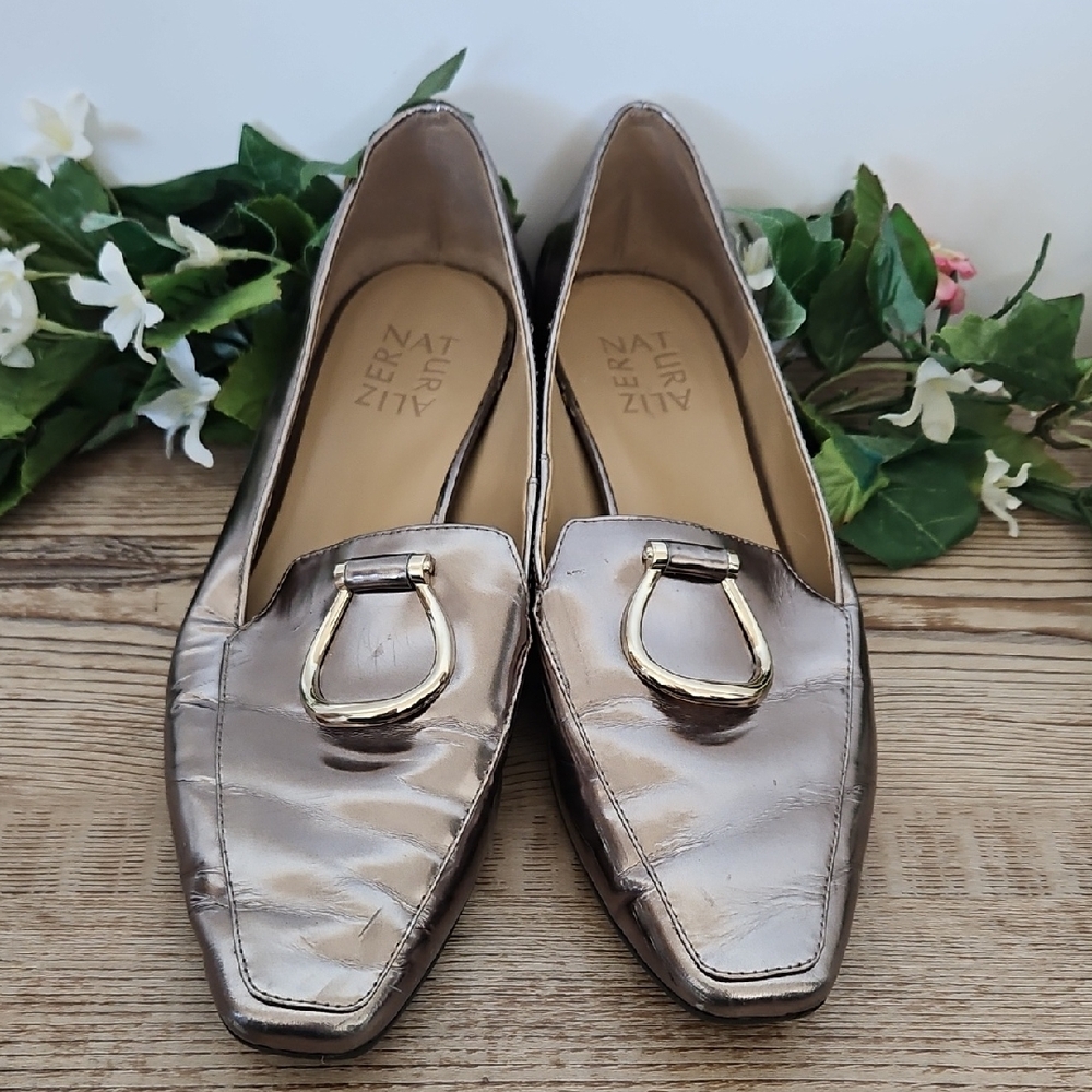 Naturalizer Corrine Metallic Loafers Size 7.5w